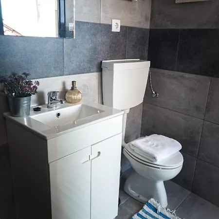 3 Marias - Nº22 - T4 * Lousa (Central Portugal)
